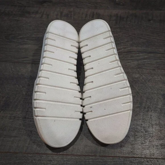 Tommy Bahama Gold Slip On Loafers Size 6.5 Preppy - Picture 7 of 9